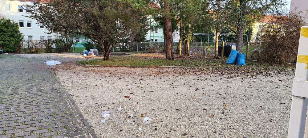 Thumbnail-Grundstück zu verkaufen in Apolda 45.900,00 € 560 m²