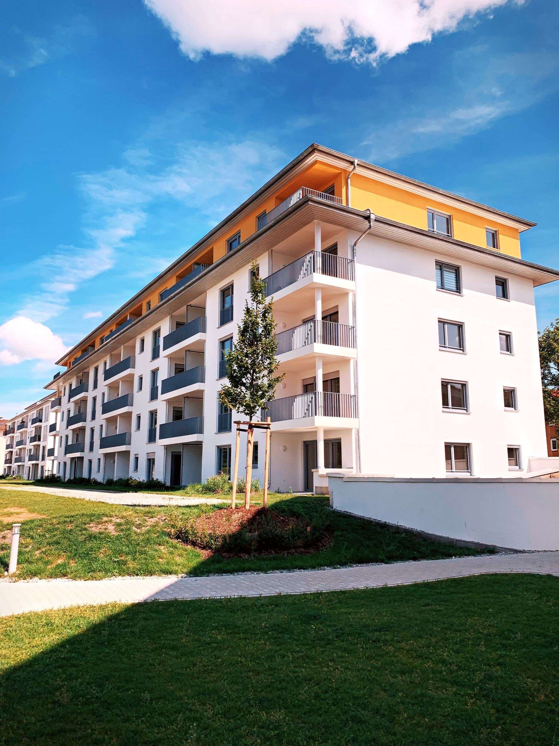 Thumbnail-Wohnung zum Mieten in Augsburg 1.178,00 € 61.96 m²