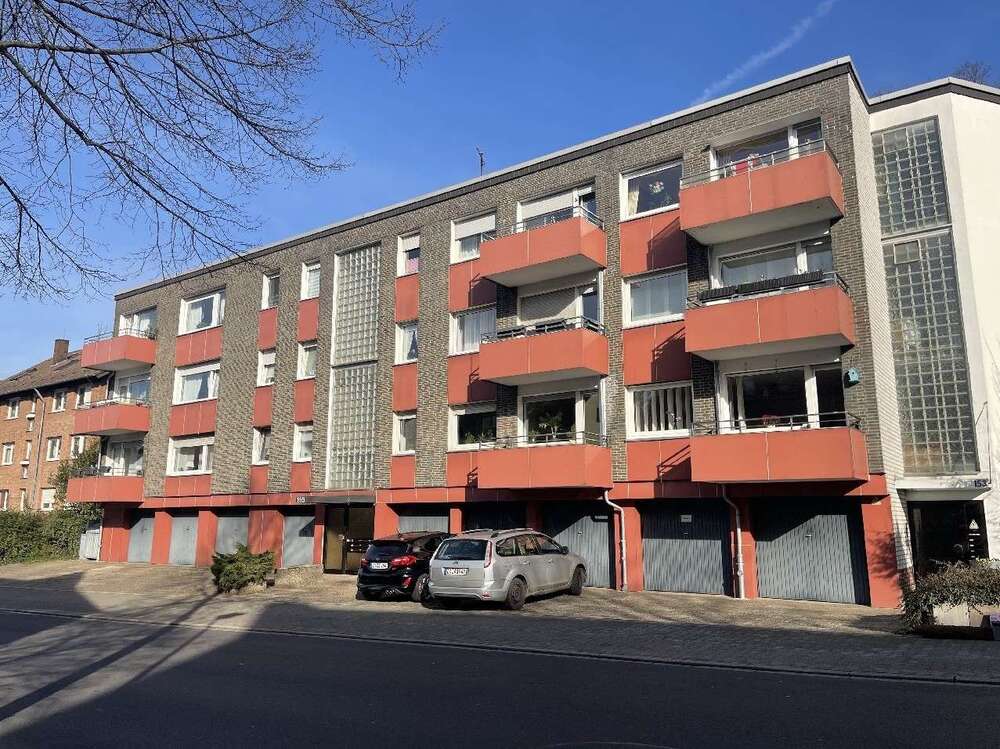 Thumbnail-Wohnung zum Mieten in Düsseldorf-Unterbach 1.290,00 € 120 m²