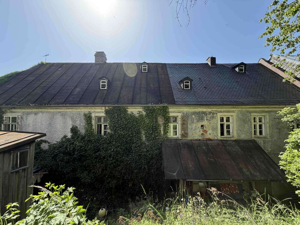 Thumbnail-Haus zum Kaufen in Thierstein 69.000,00 € 138 m²