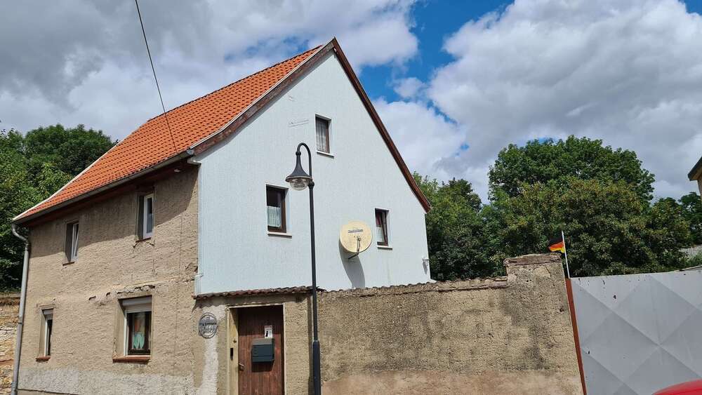 Thumbnail-Haus zum Kaufen in Sömmerda 120.000,00 € 104 m²