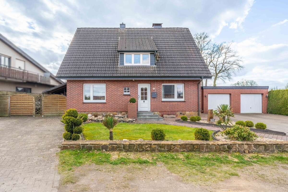 Thumbnail-Haus zum Kaufen in Bramsche 285.000,00 € 144.74 m²