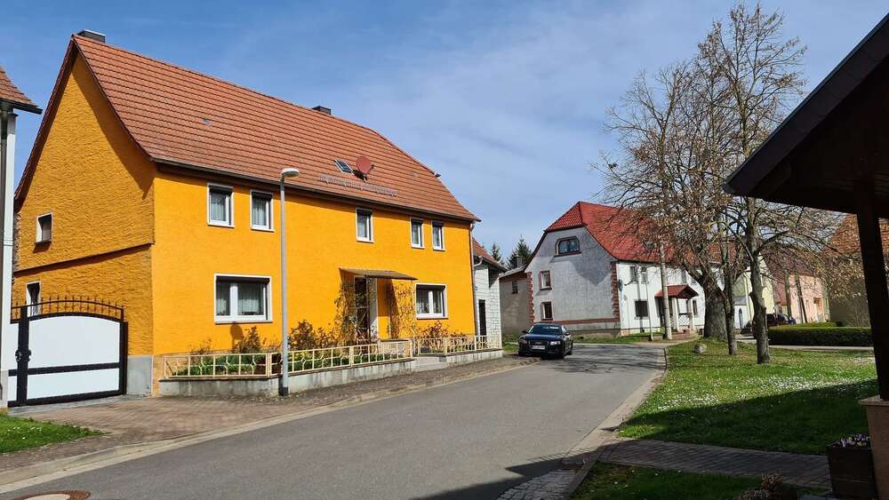 Thumbnail-Haus zum Kaufen in Kölleda 199.000,00 € 218 m²
