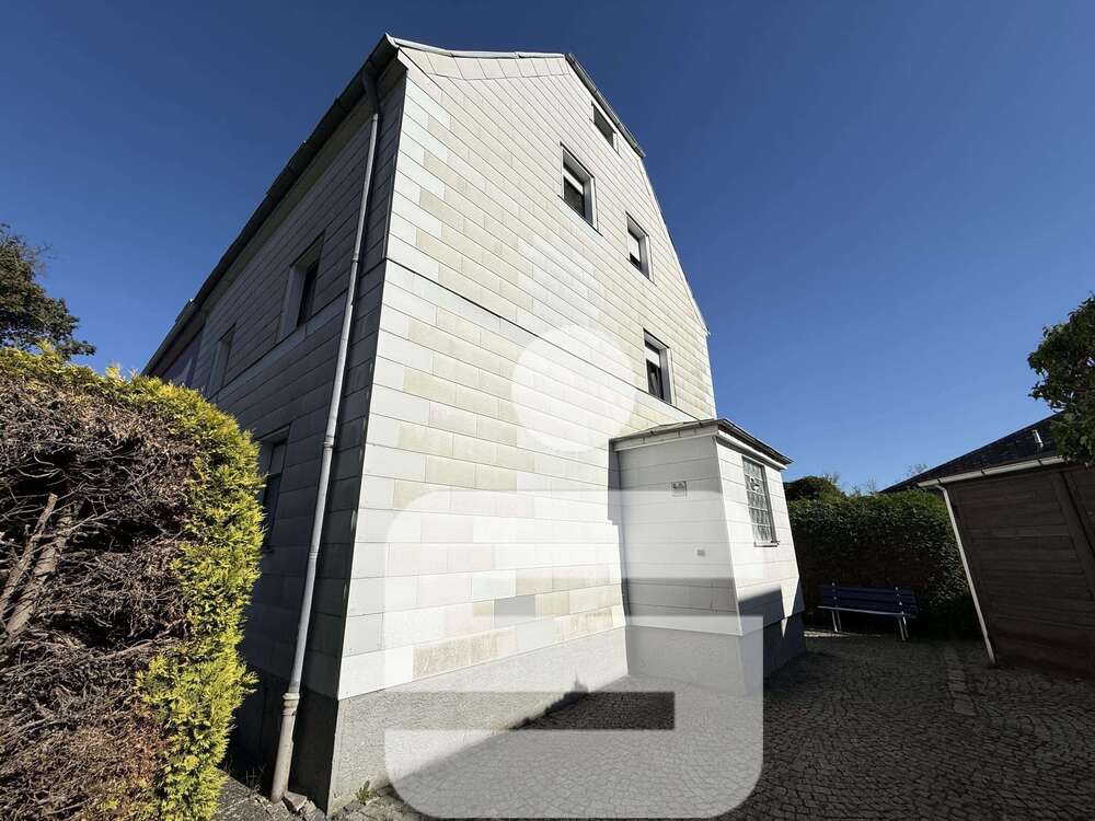 Thumbnail-Haus zum Kaufen in Köditz 210.000,00 € 135 m²