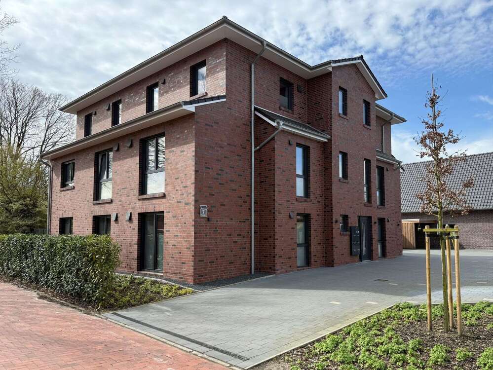 Thumbnail-Wohnung zum Mieten in Edewecht 990,00 € 87.28 m²