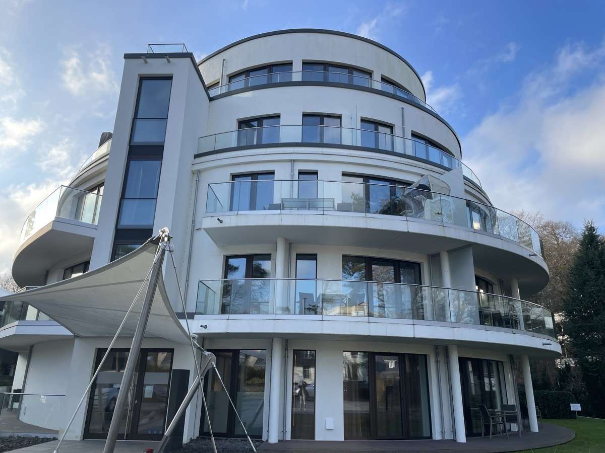 Thumbnail-Wohnung zum Kaufen in Timmendorfer Strand 997.000,00 € 142 m²