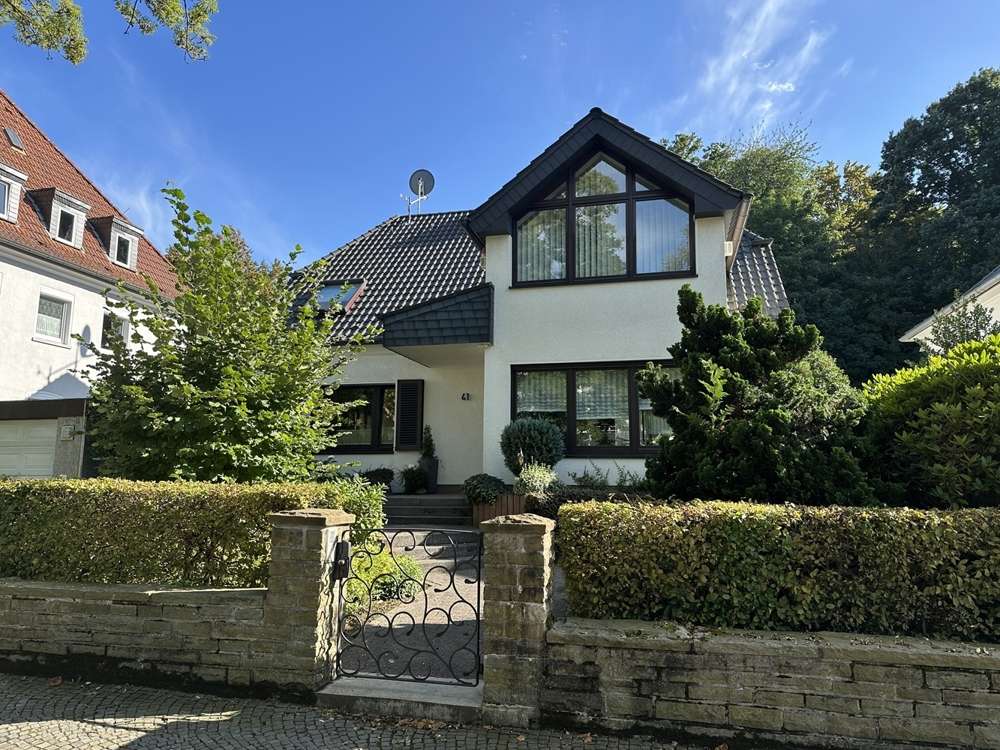 Thumbnail-Haus zum Kaufen in Bochum Ehrenfeld 1.170.000,00 € 251.04 m²