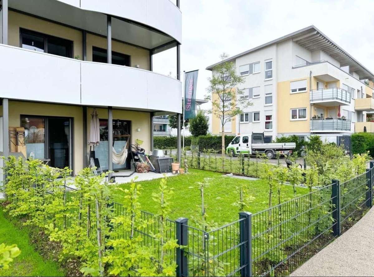 Thumbnail-Wohnung zum Kaufen in Sindelfingen 399.900,00 € 69.55 m²