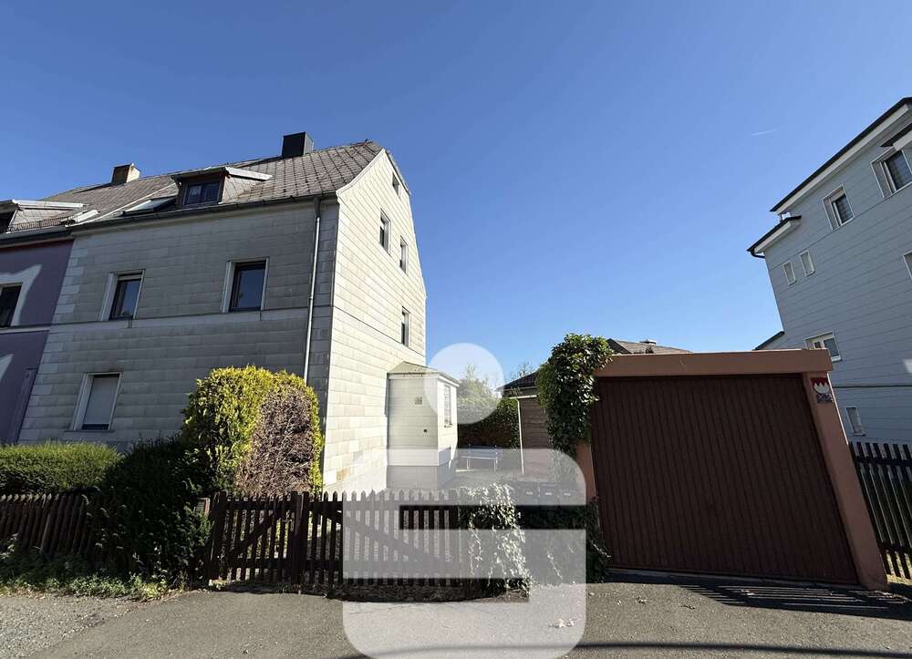 Thumbnail-Haus zum Kaufen in Köditz 210.000,00 € 255 m²