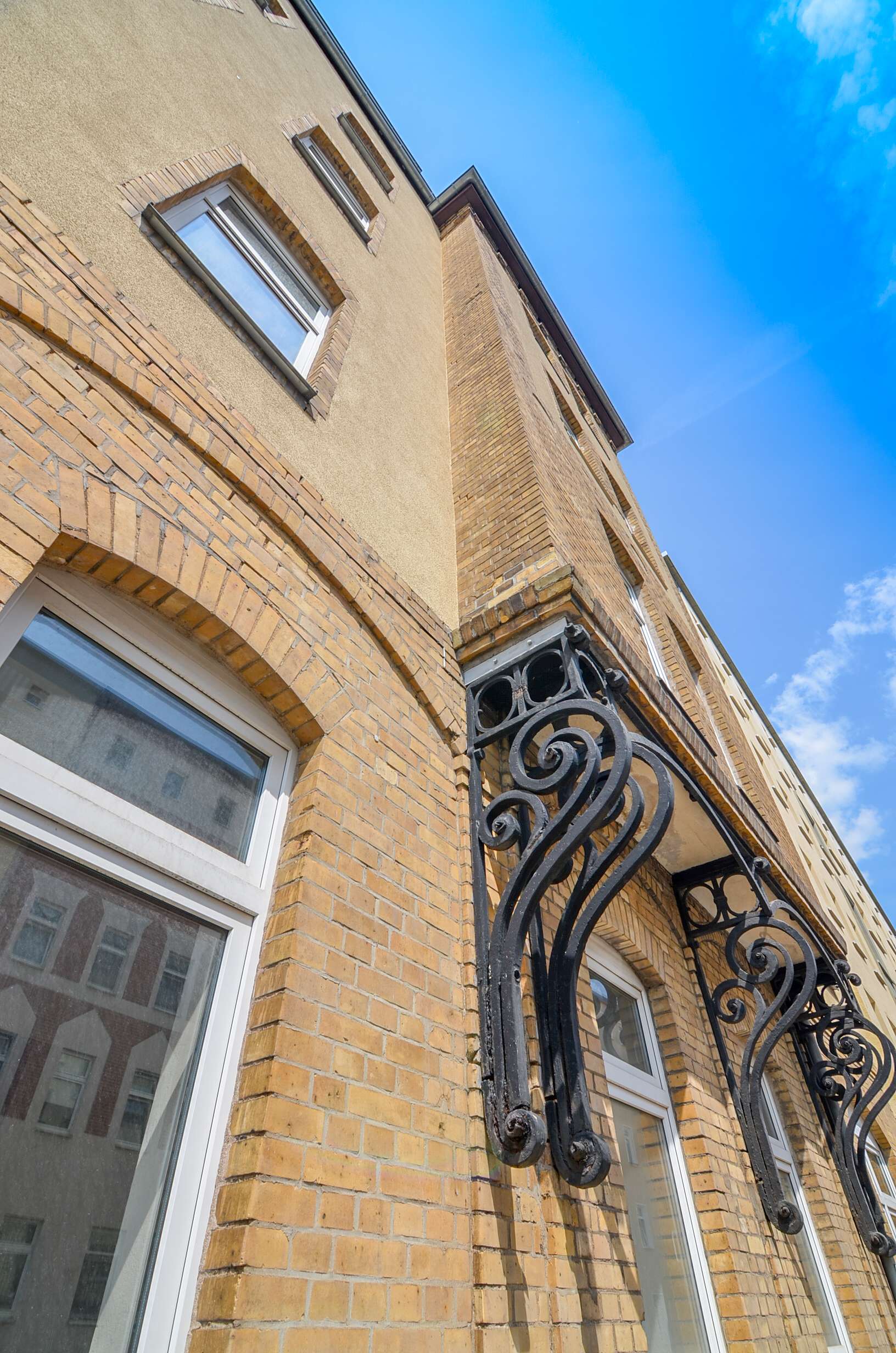 Thumbnail-Wohnung zum Mieten in Halle 570,00 € 79.14 m²