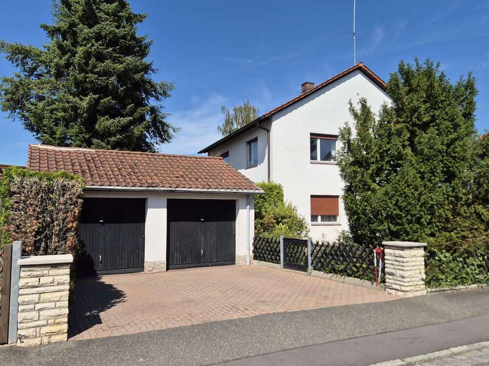 Thumbnail-Haus zum Kaufen in Fürth 645.000,00 € 150 m²