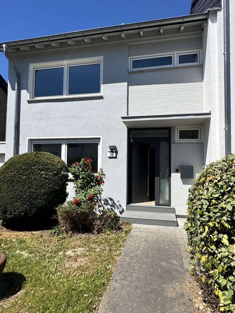 Thumbnail-Haus zum Kaufen in Niederkassel-Lülsdorf 529.000,00 € 115 m²