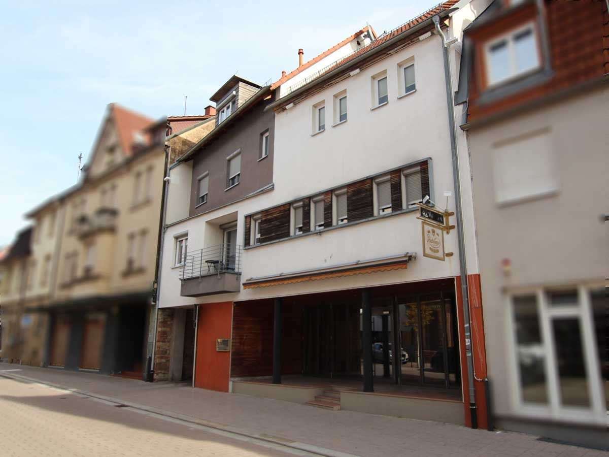 Thumbnail-Haus zum Kaufen in Bretten 1.495.000,00 € 380.48 m²