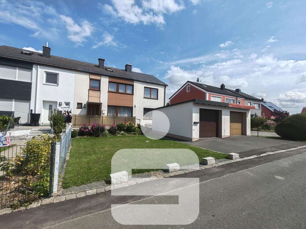 Thumbnail-Haus zum Kaufen in Kirchenlamitz 175.000,00 € 153 m²