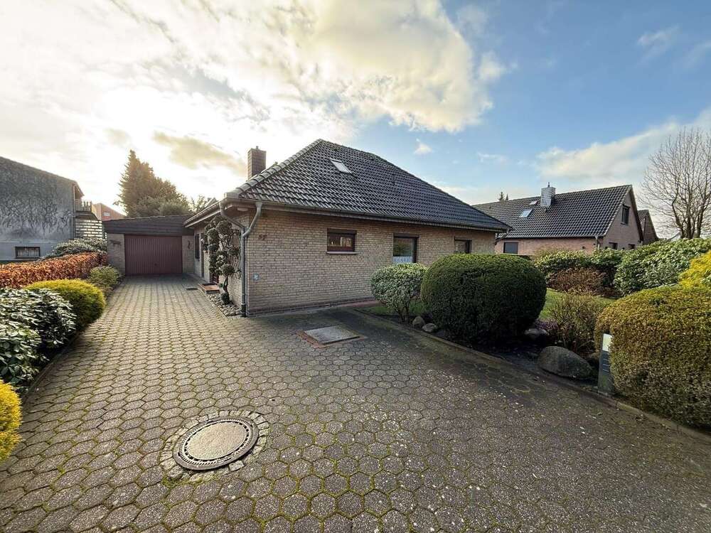 Thumbnail-Haus zum Kaufen in Schwanewede 429.000,00 € 207.56 m²