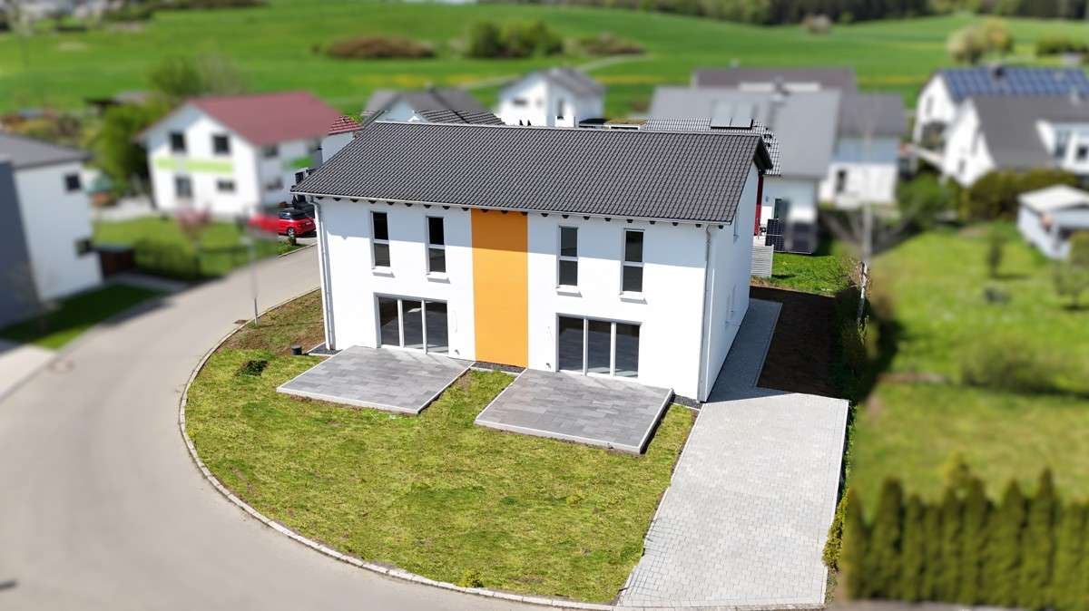 Thumbnail-Haus zum Kaufen in Dietingen Böhringen 349.000,00 € 124 m²