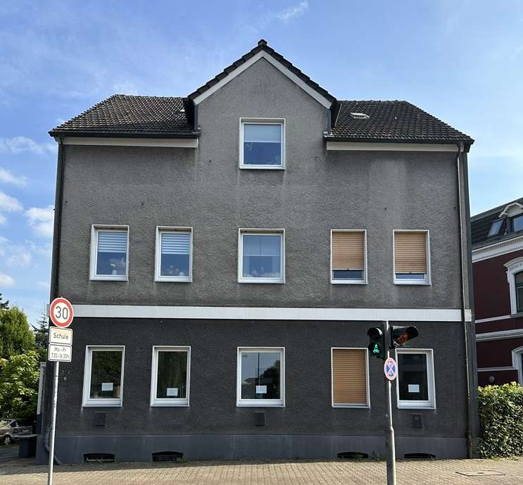Thumbnail-Haus zum Kaufen in Bochum Brenschede 750.000,00 € 350 m²