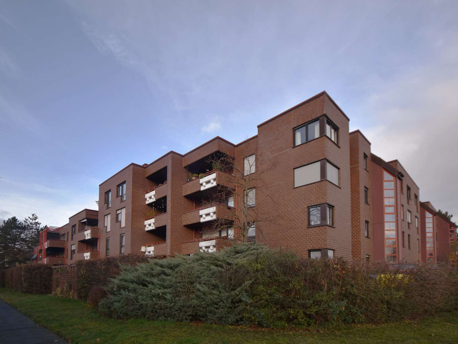 Thumbnail-Wohnung zum Kaufen in Bonn 360.000,00 € 111.35 m²