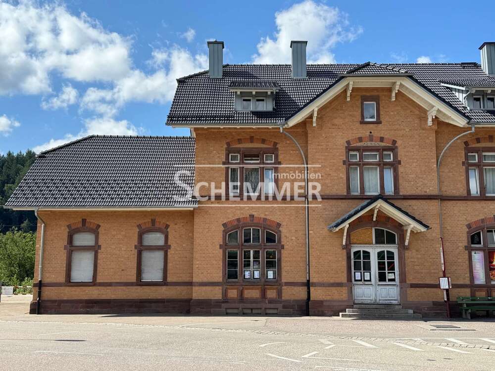 Thumbnail-Büro in Elzach 737,00 € 100.96 m²