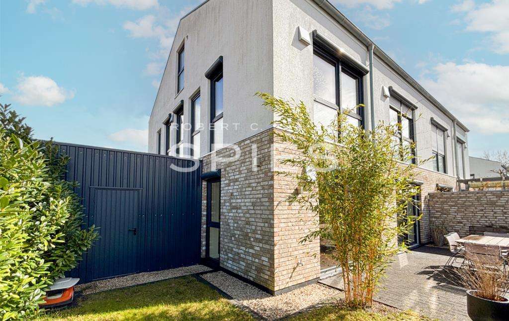 Thumbnail-Haus zum Kaufen in Leer 549.000,00 € 163.18 m²