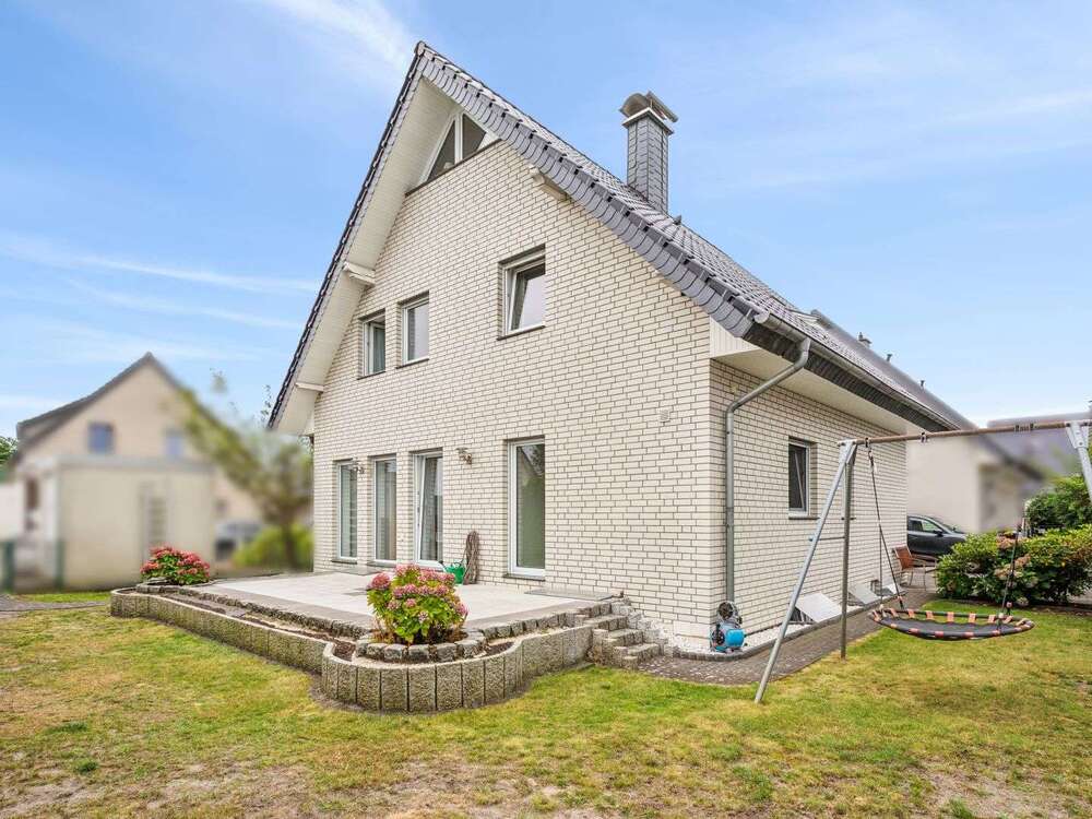 Thumbnail-Haus zum Kaufen in Schloß Holte-Stukenbrock 420.000,00 € 134 m²