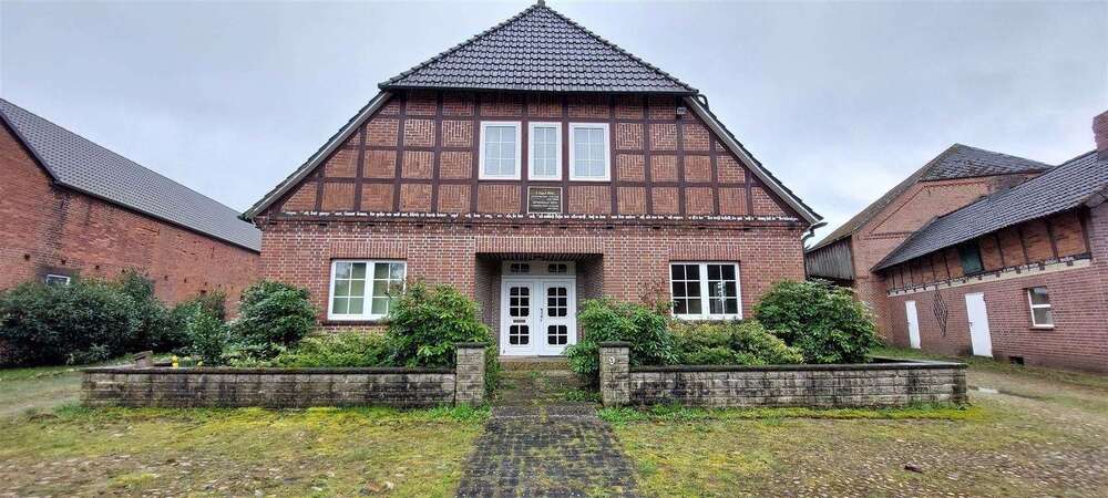 Thumbnail-Haus zum Kaufen in Wittingen 390.000,00 € 450 m²