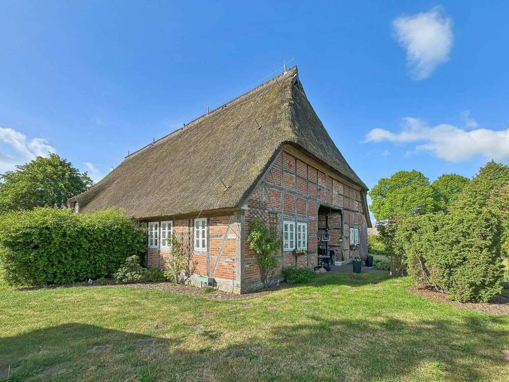 Thumbnail-Wohnung zum Kaufen in Thandorf 105.000,00 € 43.47 m²