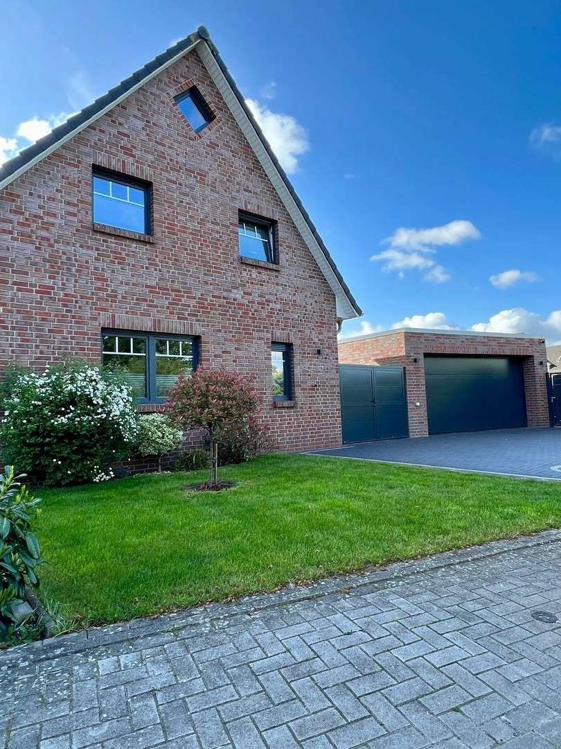 Thumbnail-Haus zum Kaufen in Delmenhorst 649.000,00 € 150.67 m²