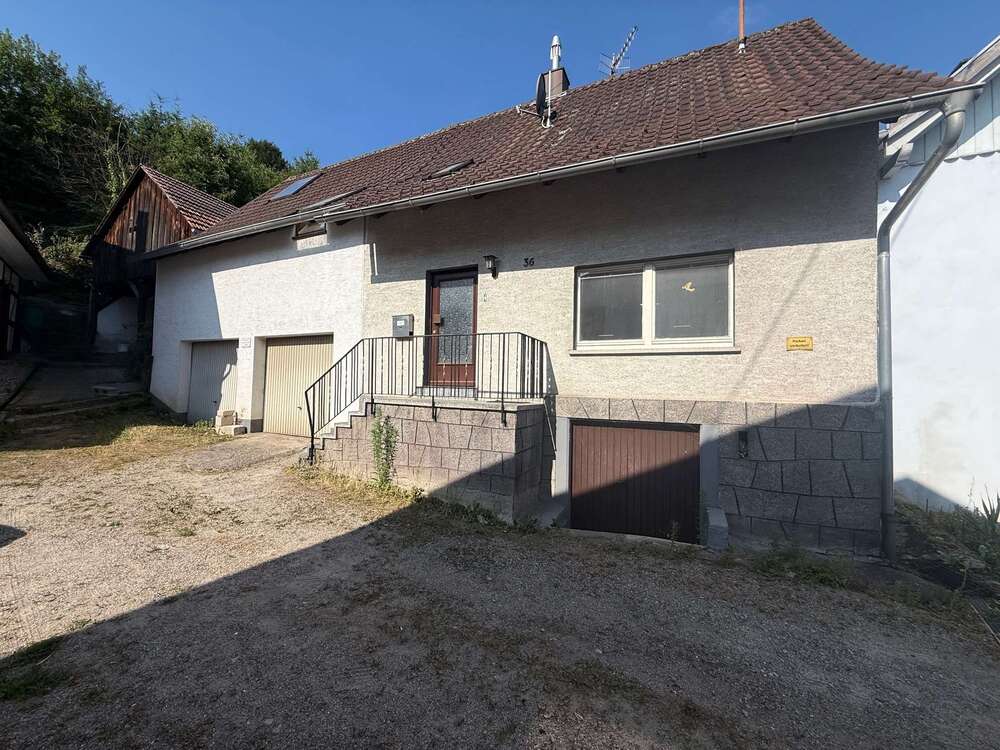 Thumbnail-Haus zum Kaufen in Varnhalt 148.500,00 € 133 m²