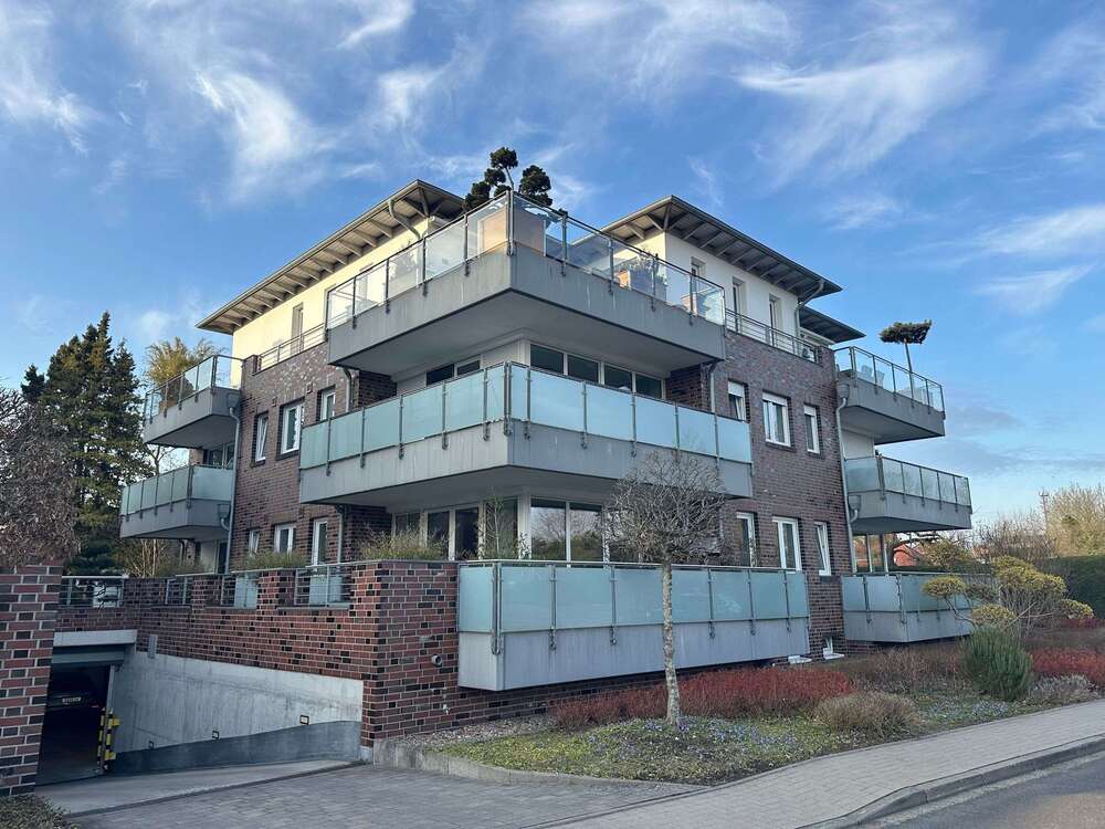 Thumbnail-Wohnung zum Mieten in Westerstede 850,00 € 95.58 m²