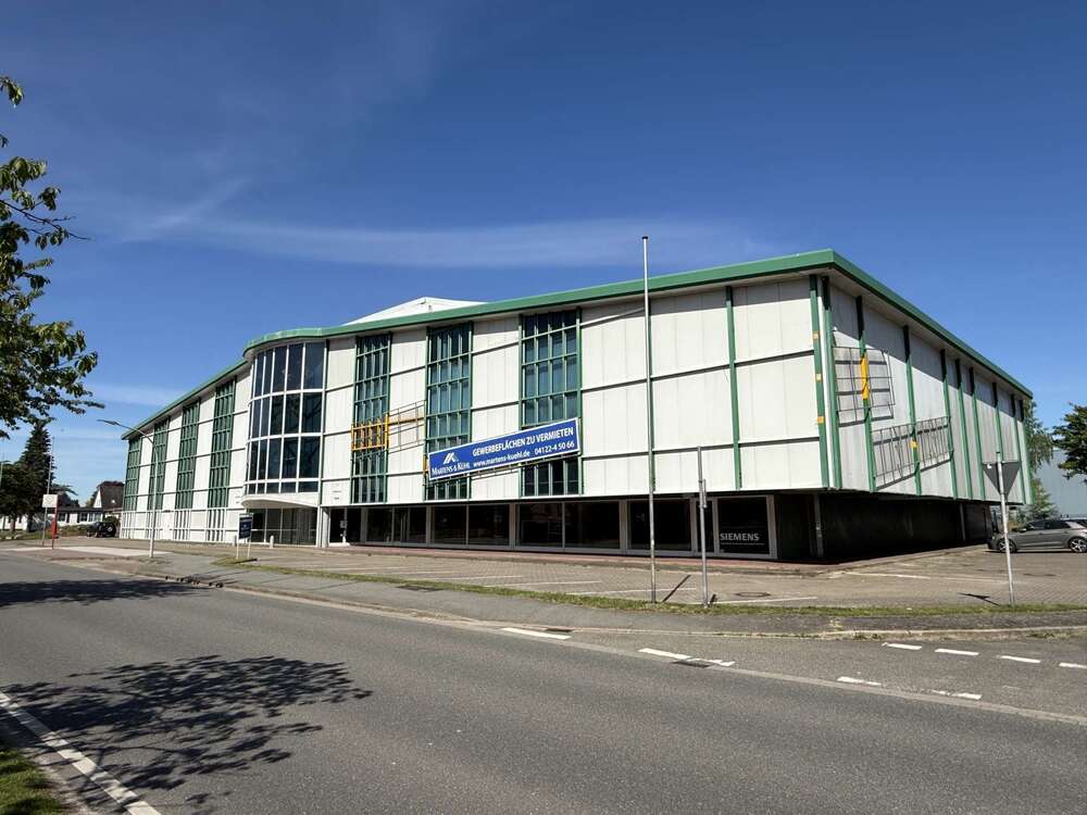Thumbnail-Halle in Holm 3.600,00 € 900 m²