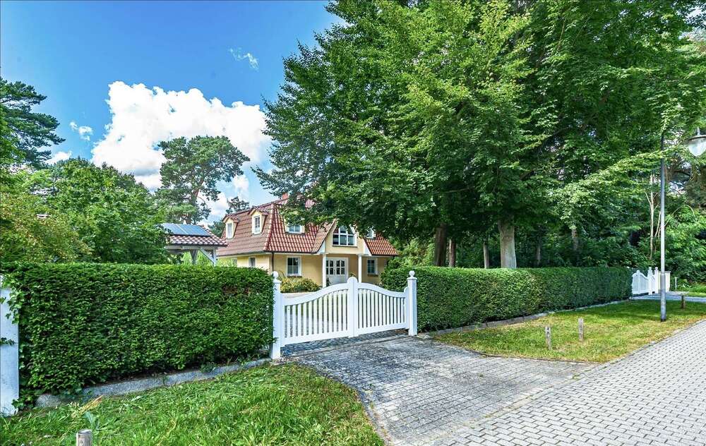 Thumbnail-Haus zum Kaufen in Bad Saarow 1.190.000,00 € 202 m²