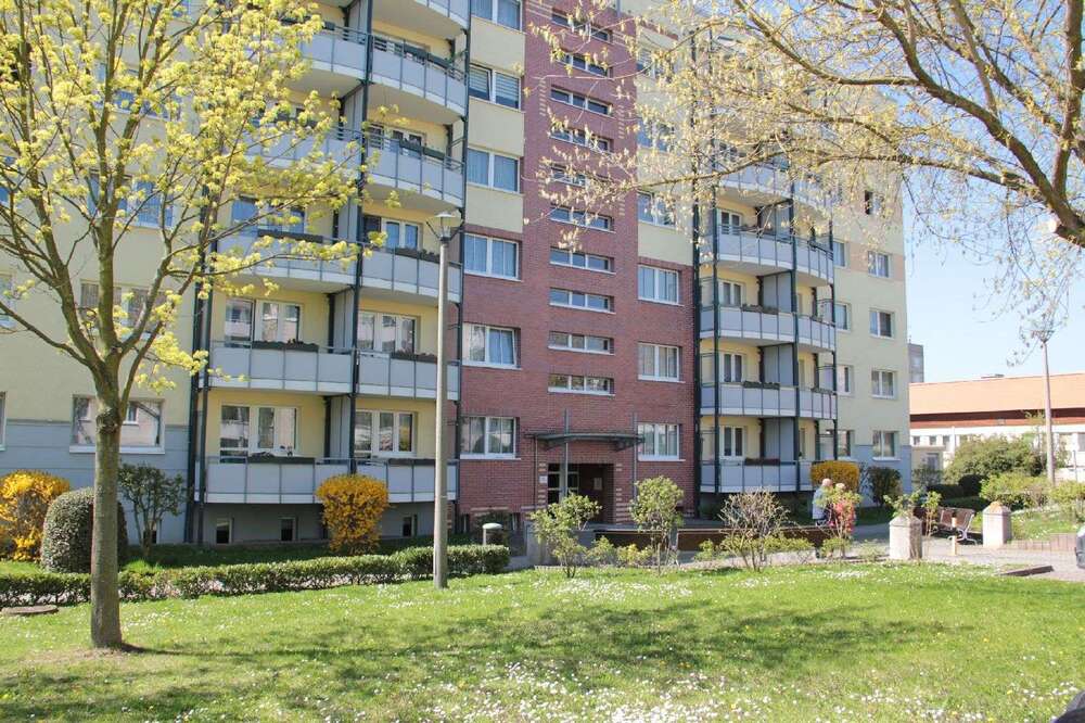 Thumbnail-Wohnung zum Mieten in Sangerhausen 415,00 € 69 m²