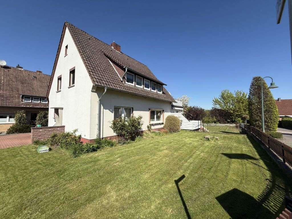 Thumbnail-Haus zum Kaufen in Rinteln - Möllenbeck 207.500,00 € 181 m²