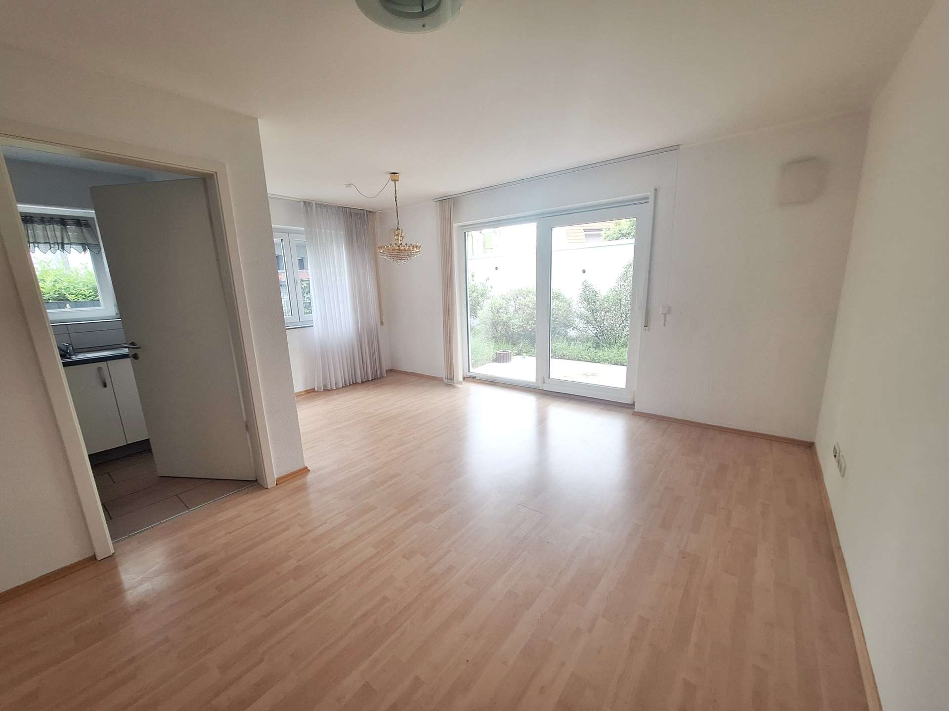 Thumbnail-Wohnung zum Mieten in Sandhausen 970,00 € 81.18 m²