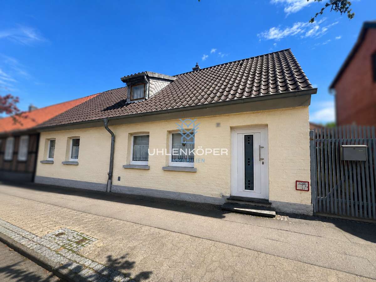 Thumbnail-Haus zum Kaufen in Uelzen 139.000,00 € 85 m²