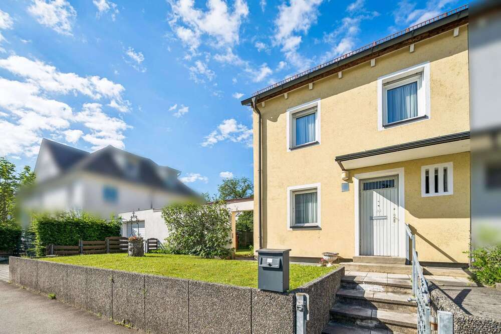 Thumbnail-Haus zum Kaufen in München 920.000,00 € 80.24 m²