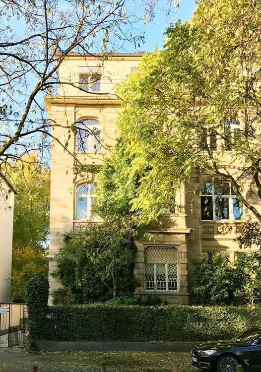 Thumbnail-Wohnung zum Kaufen in Frankfurt 1.325.000,00 € 167 m²