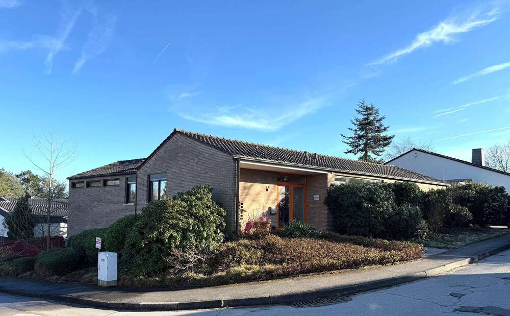 Thumbnail-Haus zum Kaufen in Aachen 940.000,00 € 184 m²