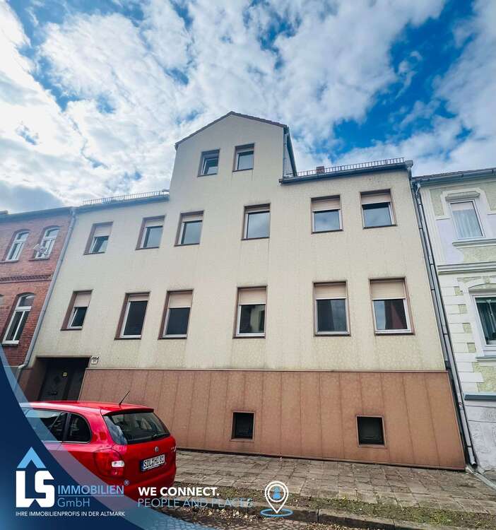 Thumbnail-Haus zum Kaufen in Tangerhütte 159.000,00 € 220 m²
