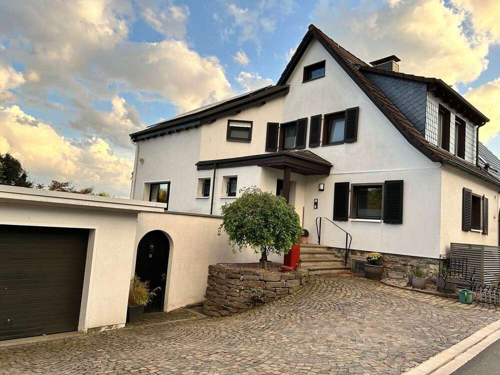 Thumbnail-Haus zum Kaufen in Essen 735.000,00 € 170 m²