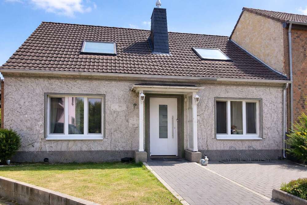 Thumbnail-Haus zum Kaufen in Euskirchen 399.000,00 € 135 m²