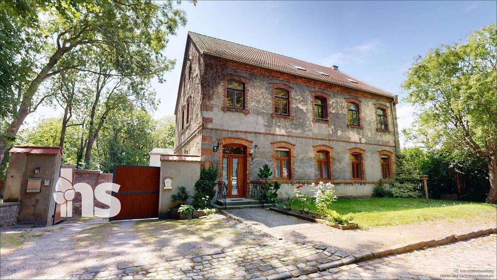 Thumbnail-Haus zum Kaufen in Schafstädt 160.000,00 € 300 m²