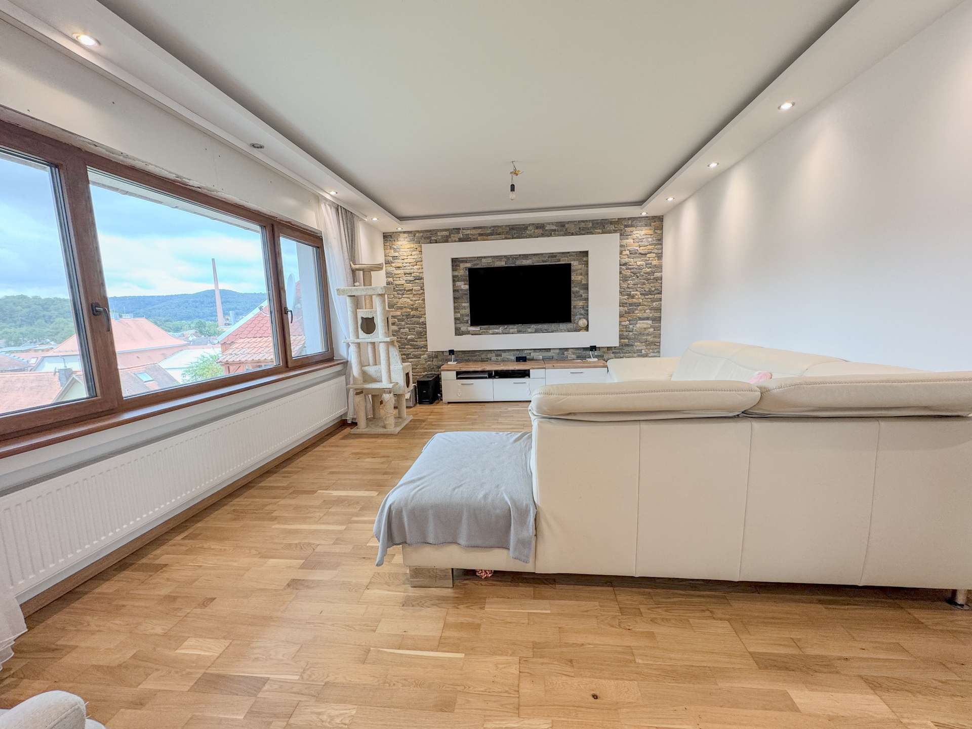 Thumbnail-Haus zum Kaufen in Breuberg 439.000,00 € 211 m²