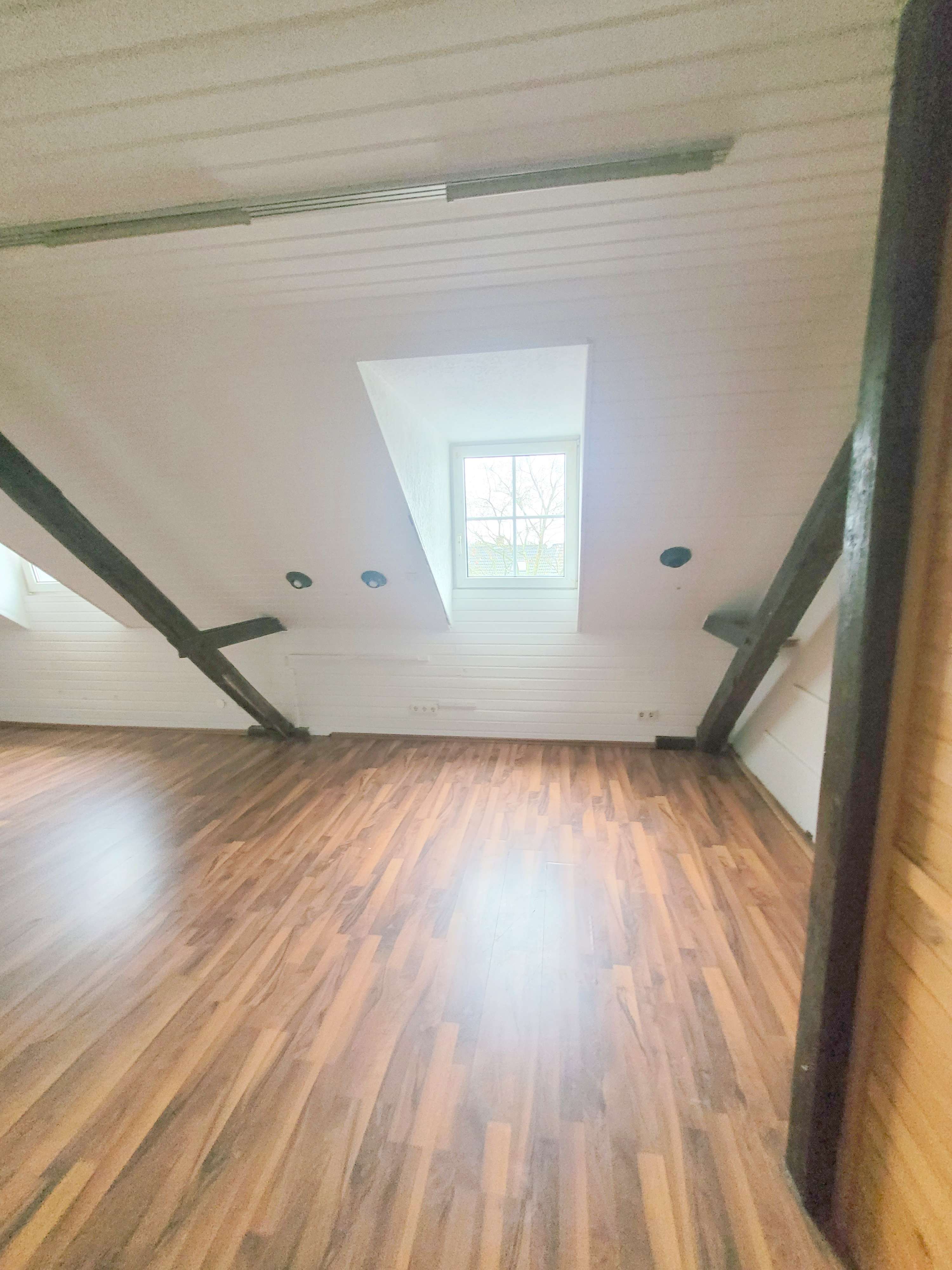 Thumbnail-Wohnung zum Mieten in Krefeld 325,00 € 38.46 m²