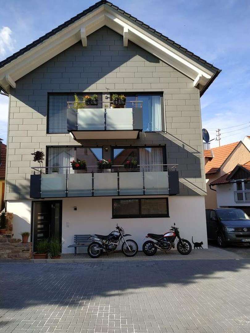 Thumbnail-Haus zum Mieten in Baden-Württemberg - Külsheim 950,00 € 100 m²