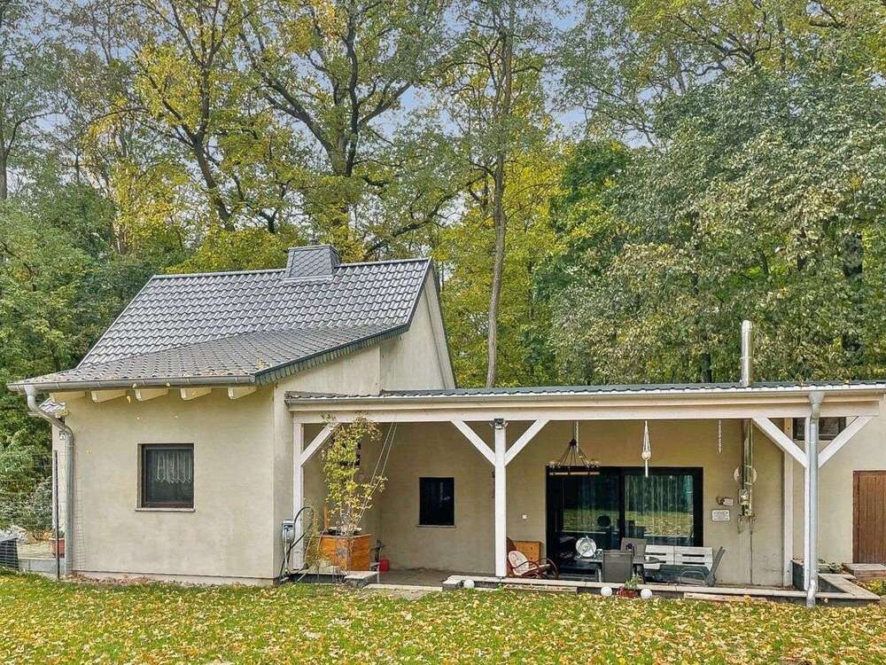 Thumbnail-Haus zum Kaufen in Neuhausen 270.000,00 € 140 m²