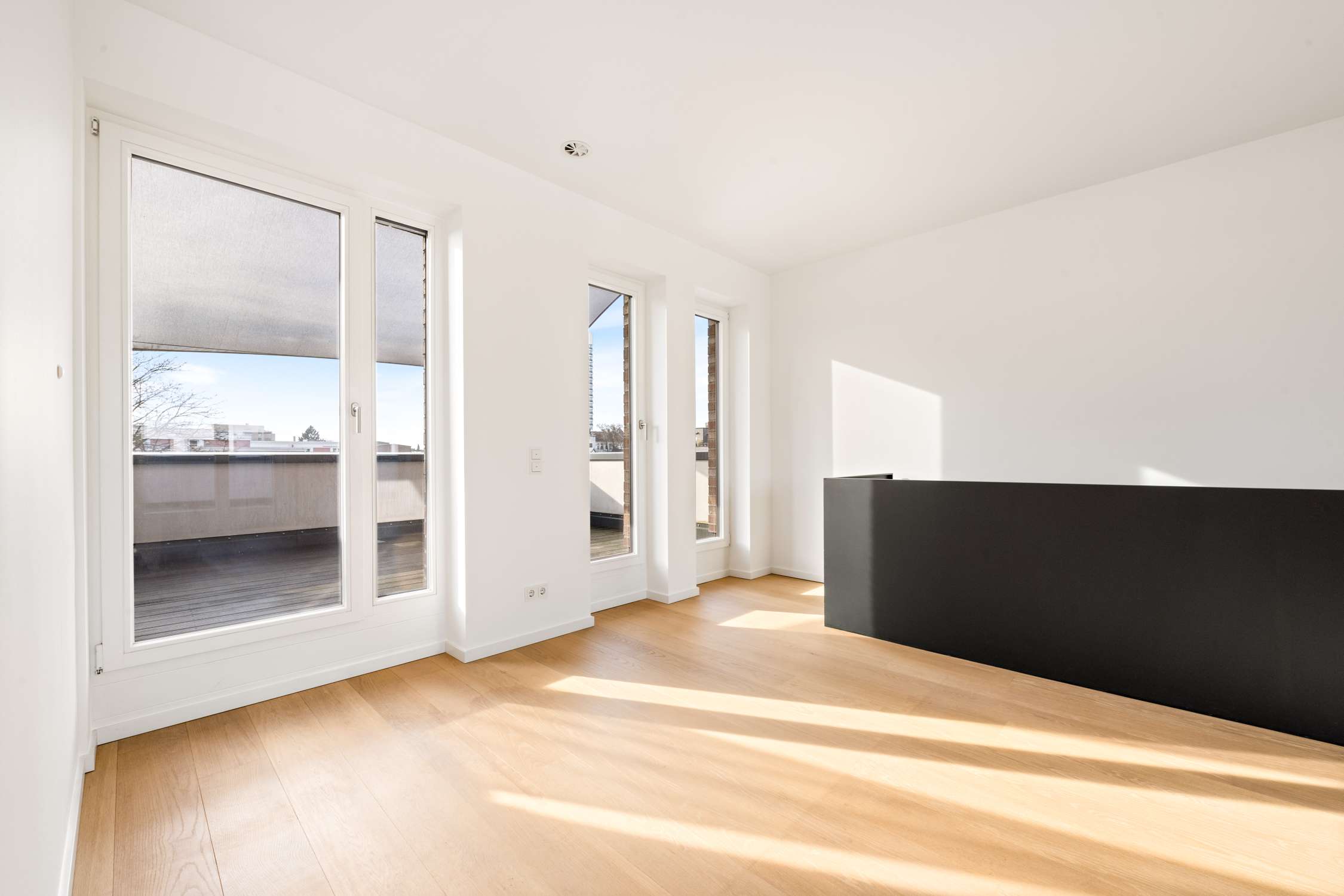 Thumbnail-Wohnung zum Kaufen in Hamburg 1.890.000,00 € 187 m²