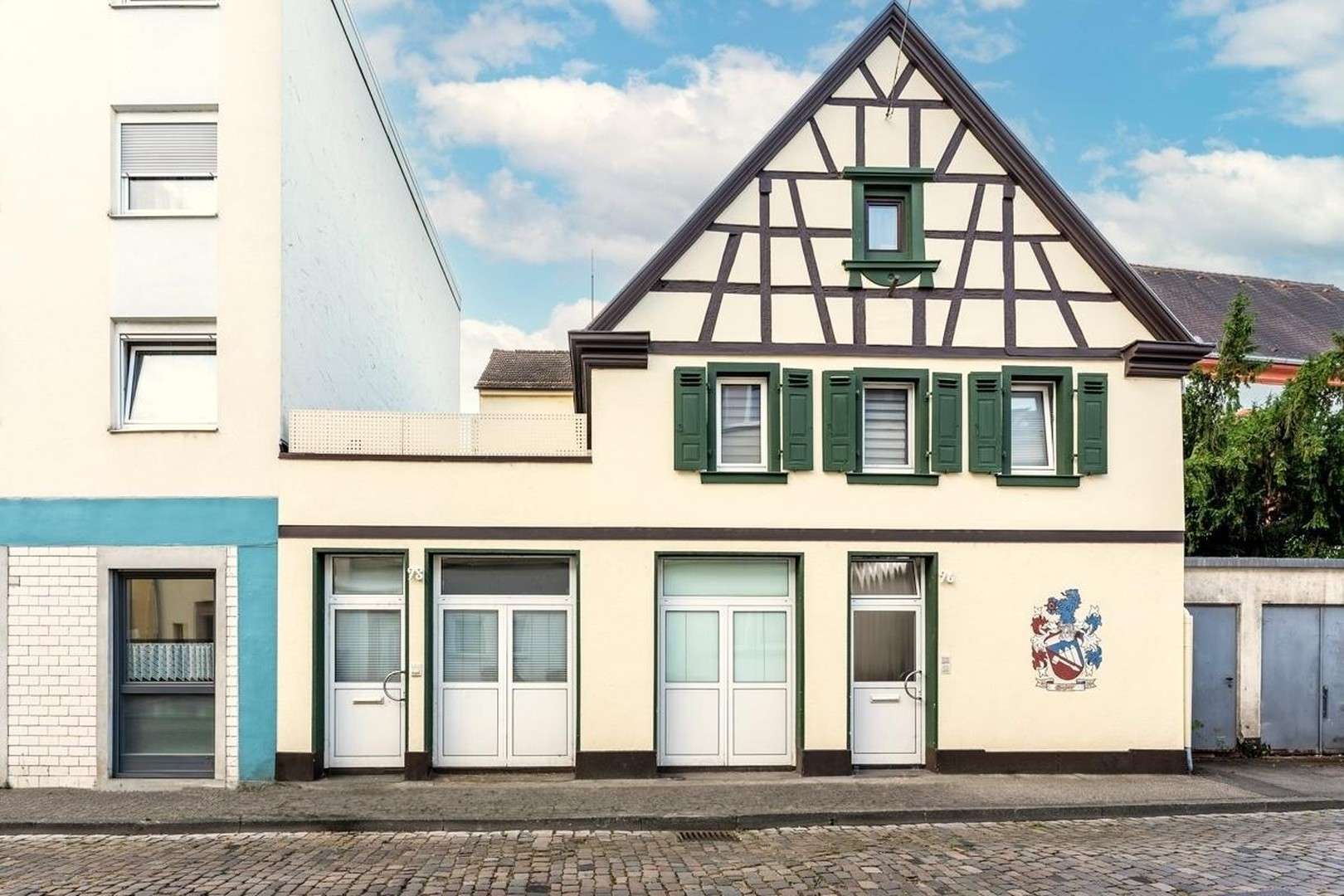 Thumbnail-Wohnung zum Mieten in Neustadt an der Weinstraße 988,00 € 104.11 m²
