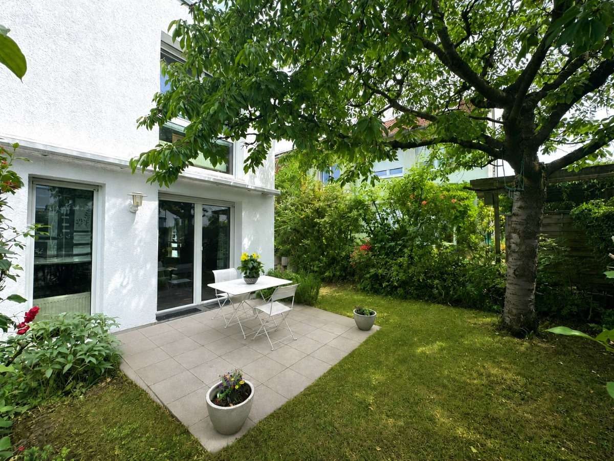 Thumbnail-Haus zum Kaufen in Gerlingen 745.000,00 € 110 m²